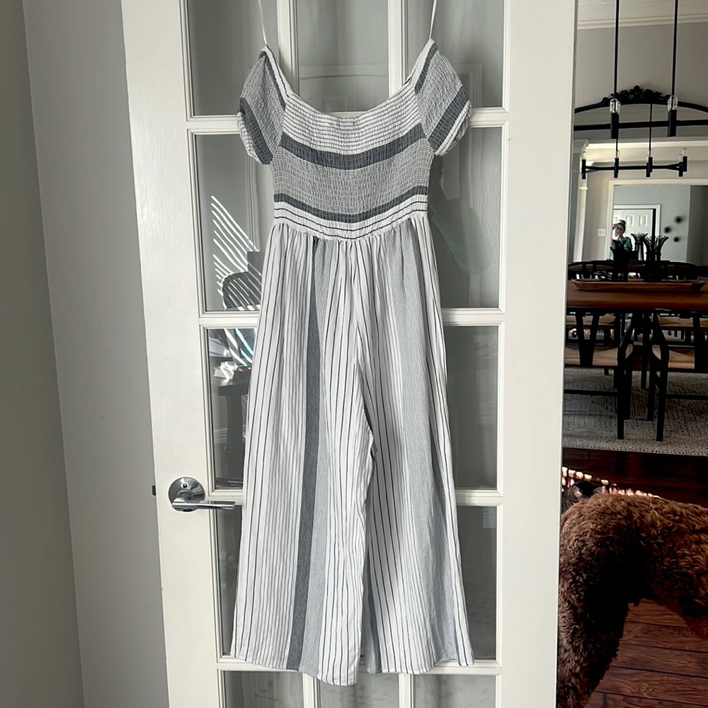 Lenin white stripped jumpsuit - off the shoulder - size Large - never worn